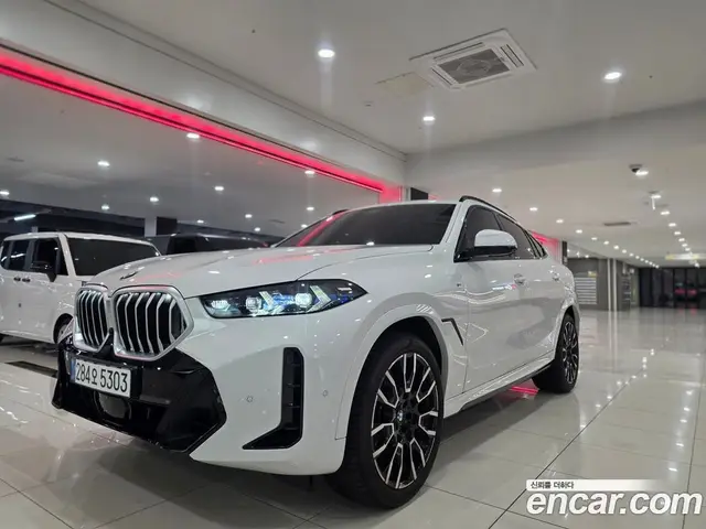 BMW X6 2025 3.0 автомат (гидро), миниатюра 2