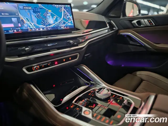 BMW X6 2025 3.0 автомат (гидро), миниатюра 9