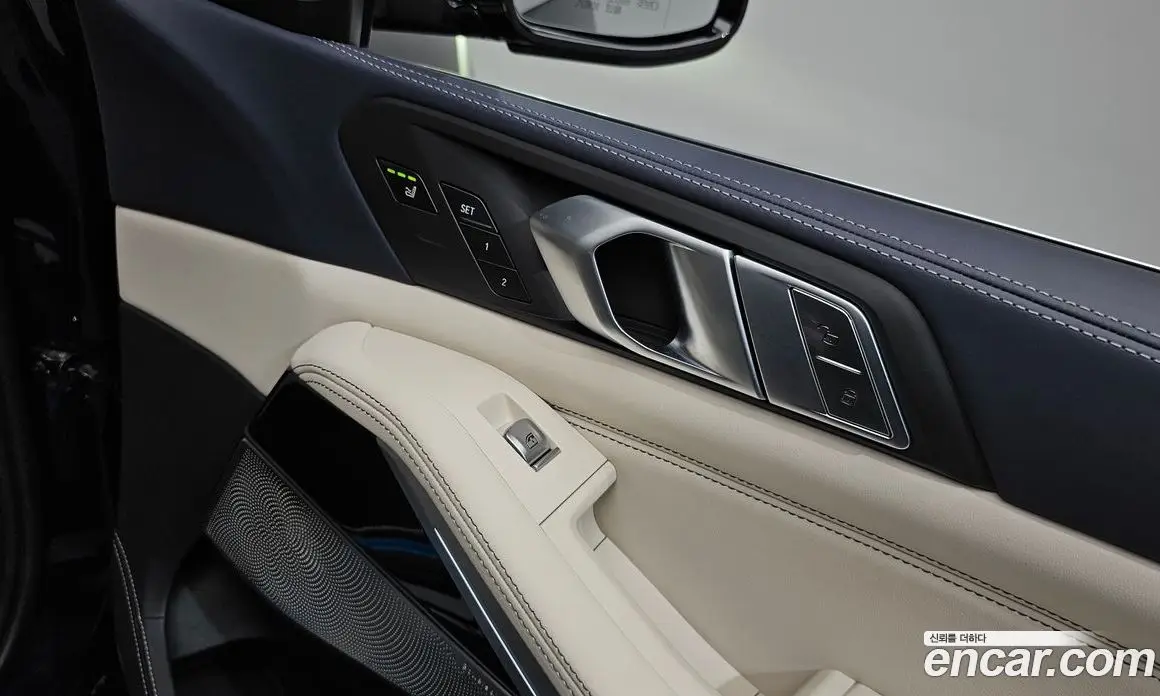 BMW X7 2021 4.4 автомат (гидро), фото 30 BMW X7 2021 4.4 автомат (гидро), фото 30