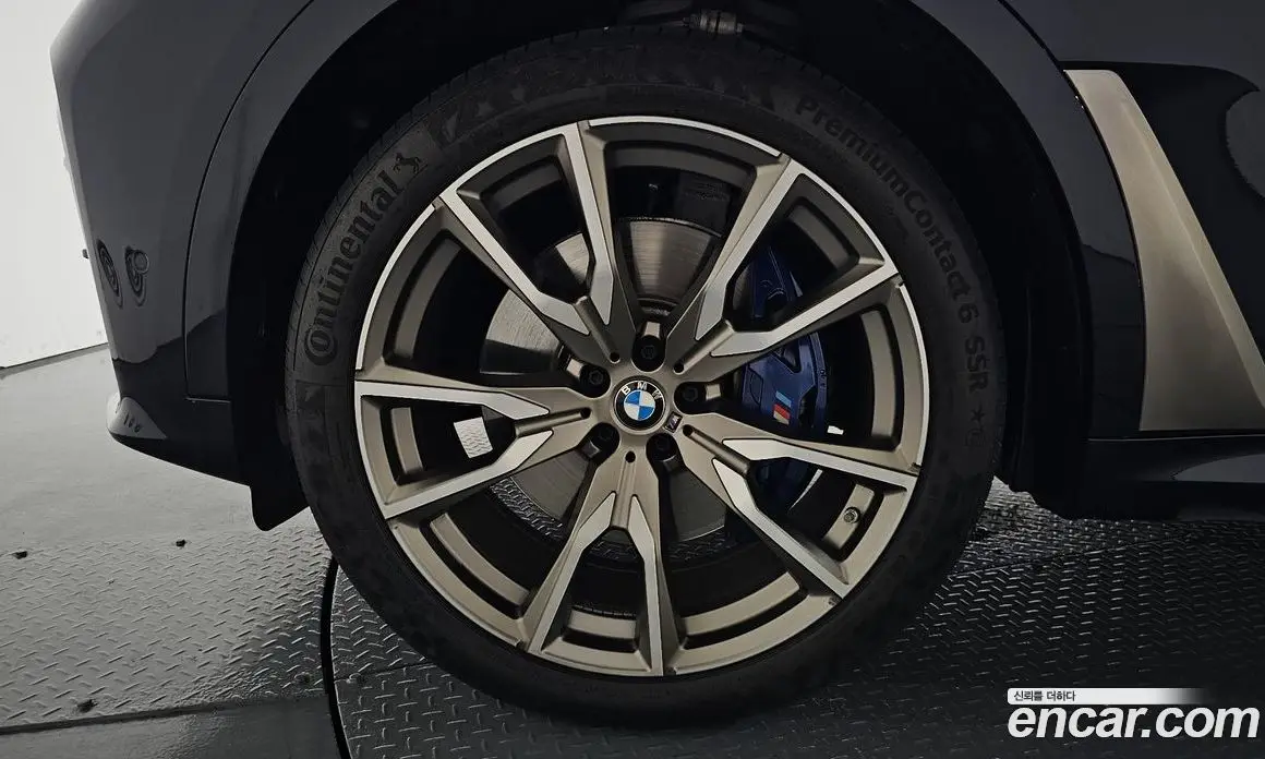 BMW X7 2021 4.4 автомат (гидро), фото 4 BMW X7 2021 4.4 автомат (гидро), фото 4