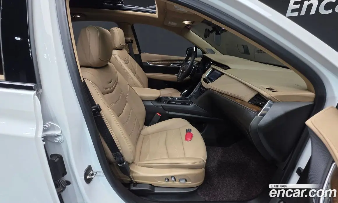 Cadillac XT5 2022 3.6 автомат (гидро), фото 16 Cadillac XT5 2022 3.6 автомат (гидро), фото 16