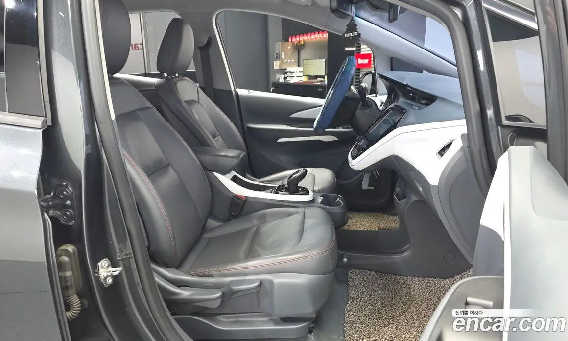 Chevrolet Bolt EV 2019 0.2 автомат (гидро), фото 17 Chevrolet Bolt EV 2019 0.2 автомат (гидро), фото 17