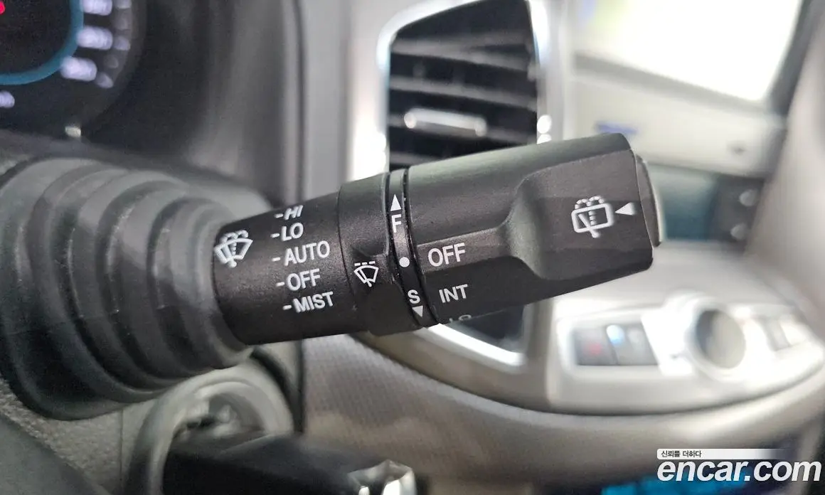 Chevrolet Captiva 2012 2.0 автомат (гидро), фото 24