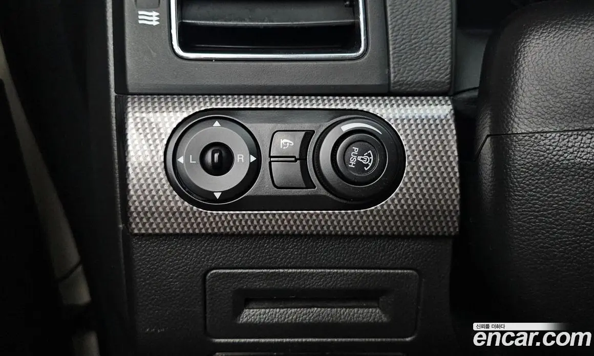 Chevrolet Captiva 2012 2.0 автомат (гидро), фото 27