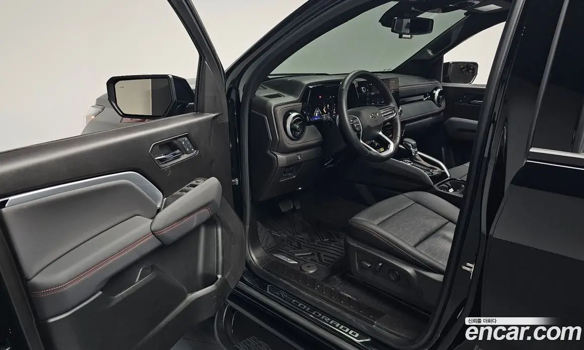 Chevrolet Colorado 2024 2.7 автомат (гидро), фото 13 Chevrolet Colorado 2024 2.7 автомат (гидро), фото 13