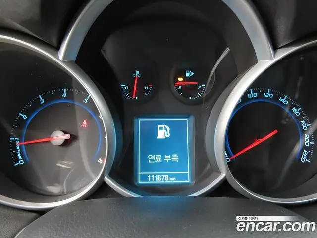 Chevrolet Cruze 2012 1.8 автомат (гидро), миниатюра 12