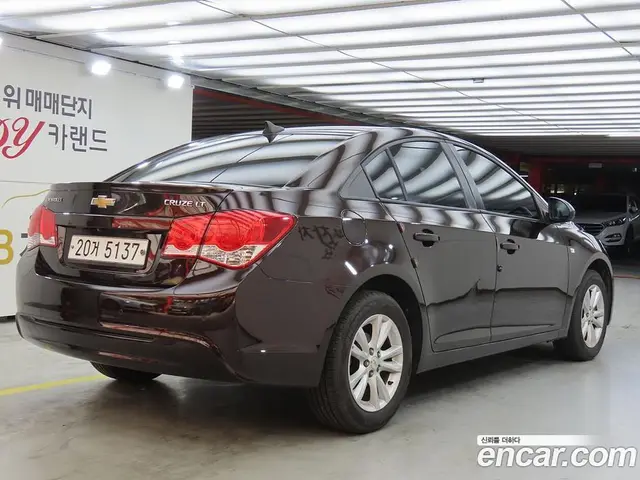 Chevrolet Cruze 2012 1.8 автомат (гидро), миниатюра 4 Chevrolet Cruze 2012 1.8 автомат (гидро), миниатюра 4
