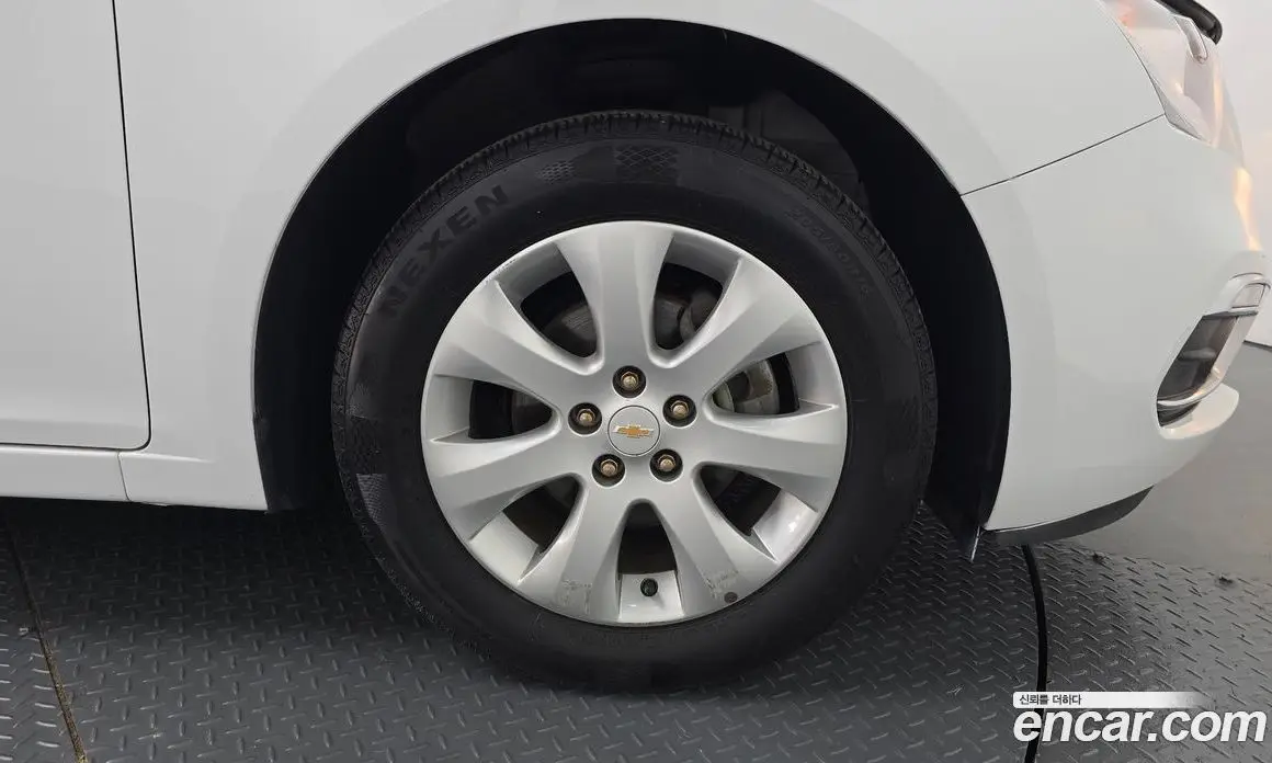 Chevrolet Cruze 2016 1.8 автомат (гидро), фото 6 Chevrolet Cruze 2016 1.8 автомат (гидро), фото 6
