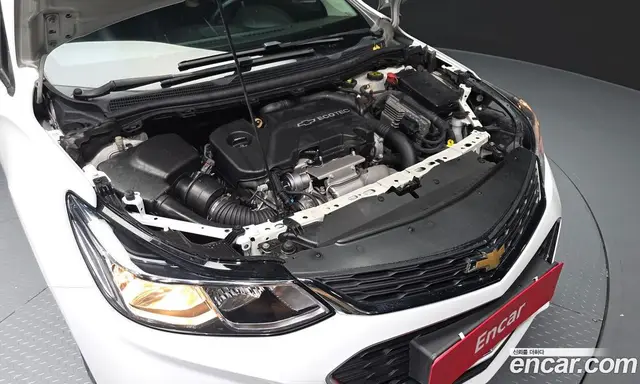 Chevrolet Cruze 2017 1.4 автомат (гидро), миниатюра 6 Chevrolet Cruze 2017 1.4 автомат (гидро), миниатюра 6
