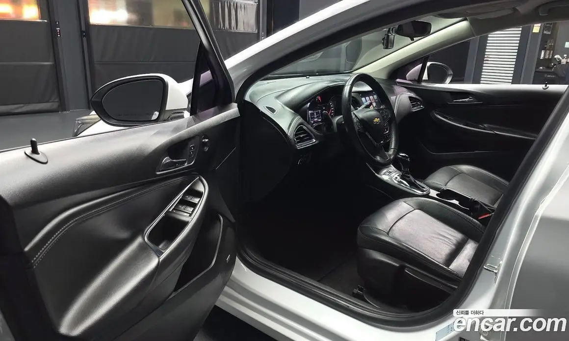 Chevrolet Cruze 2017 1.4 автомат (гидро), фото 10 Chevrolet Cruze 2017 1.4 автомат (гидро), фото 10