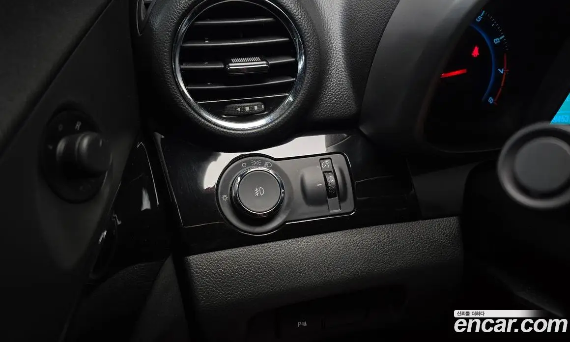 Chevrolet Orlando 2014 2.0 автомат (гидро), фото 16