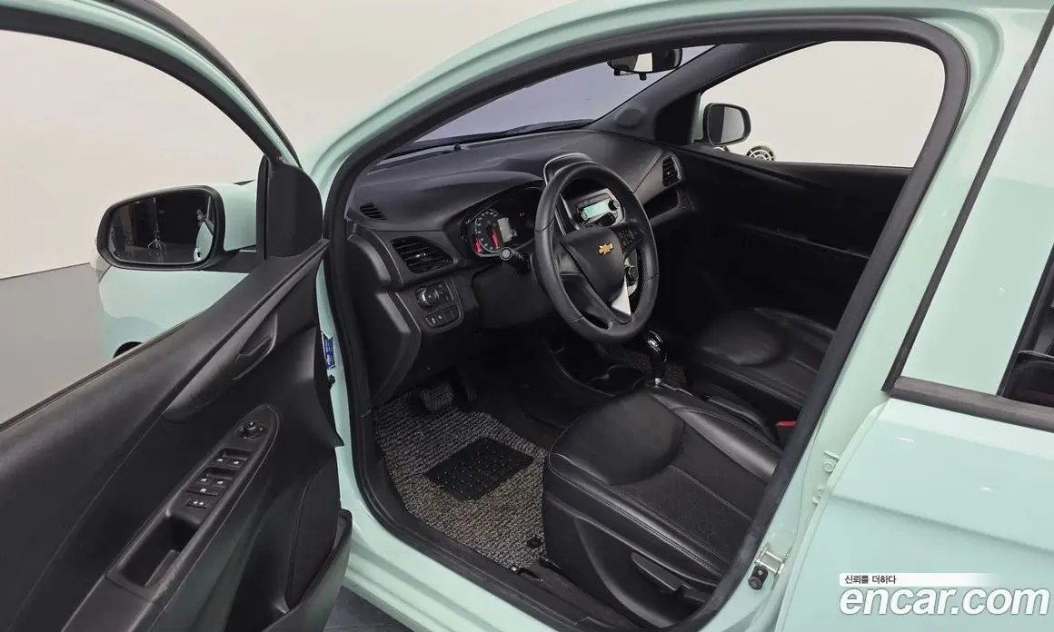 Chevrolet Spark 2016 1.0 автомат (гидро), фото 10