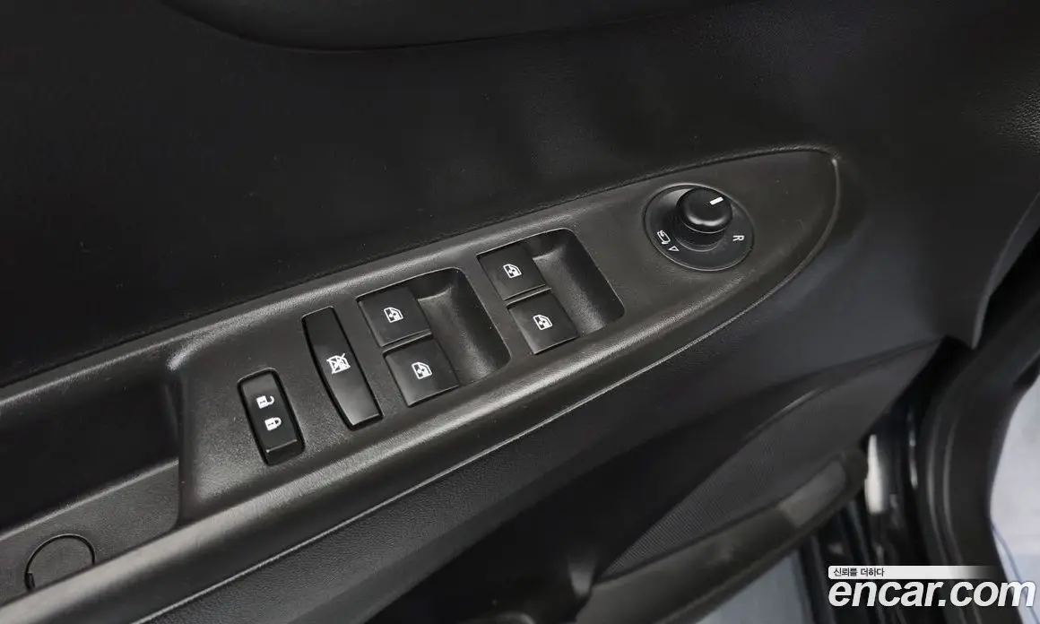 Chevrolet Spark 2017 1.0 автомат (гидро), фото 20 Chevrolet Spark 2017 1.0 автомат (гидро), фото 20