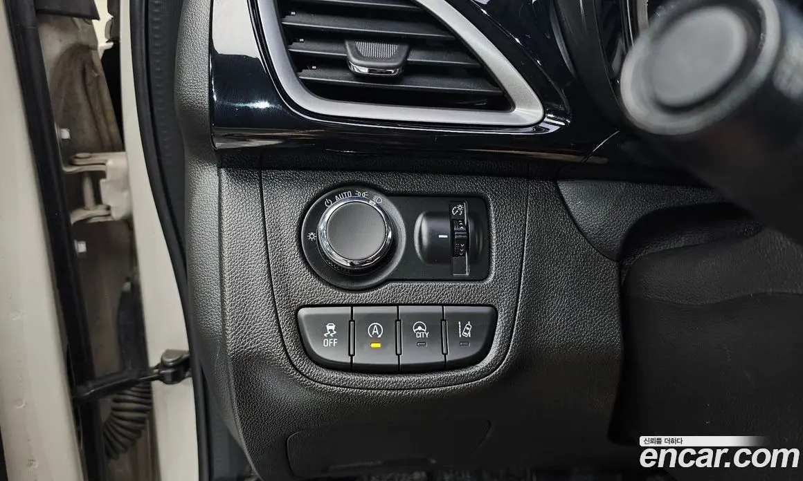 Chevrolet Spark 2019 1.0 автомат (гидро), фото 23