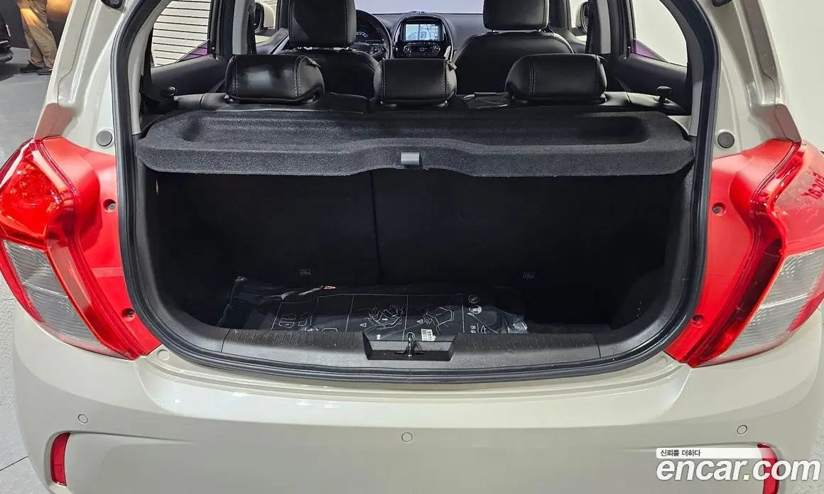 Chevrolet Spark 2019 1.0 автомат (гидро), фото 26