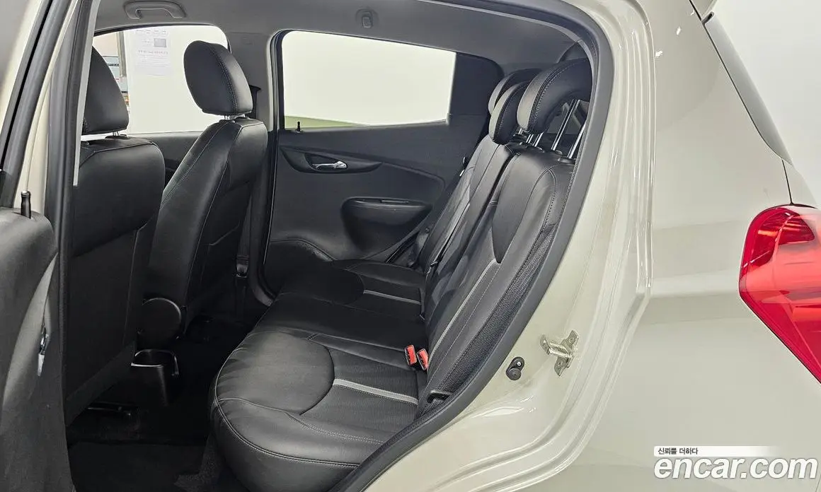 Chevrolet Spark 2020 1.0 автомат (гидро), фото 12