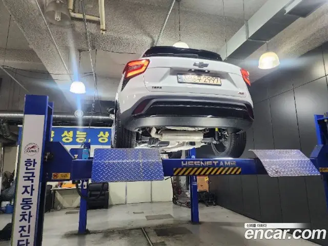 Chevrolet Trax 2023 1.2 автомат (гидро), миниатюра 2