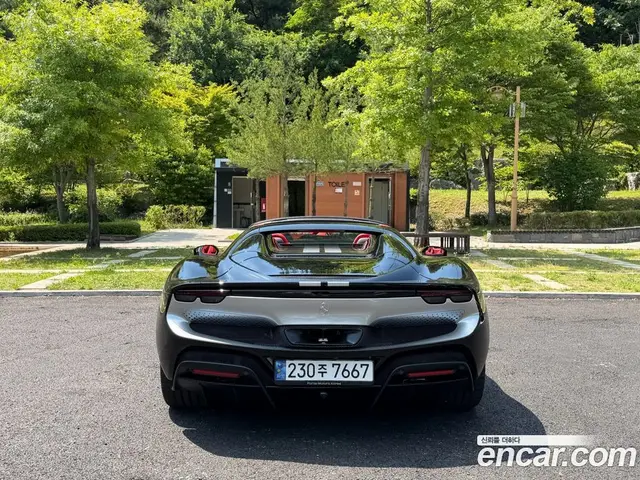 Ferrari 296 2024 3.0 автомат (гидро), миниатюра 4 Ferrari 296 2024 3.0 автомат (гидро), миниатюра 4