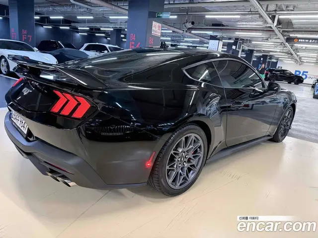 Ford Mustang 2024 5.0 автомат (гидро), миниатюра 2 Ford Mustang 2024 5.0 автомат (гидро), миниатюра 2