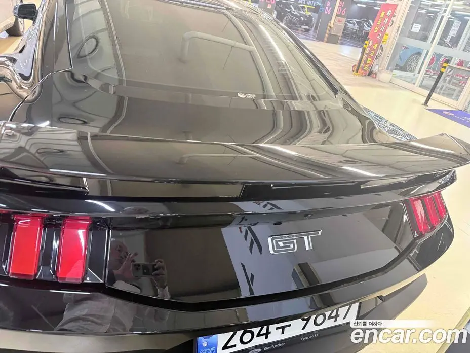 Ford Mustang 2024 5.0 автомат (гидро), фото 18 Ford Mustang 2024 5.0 автомат (гидро), фото 18