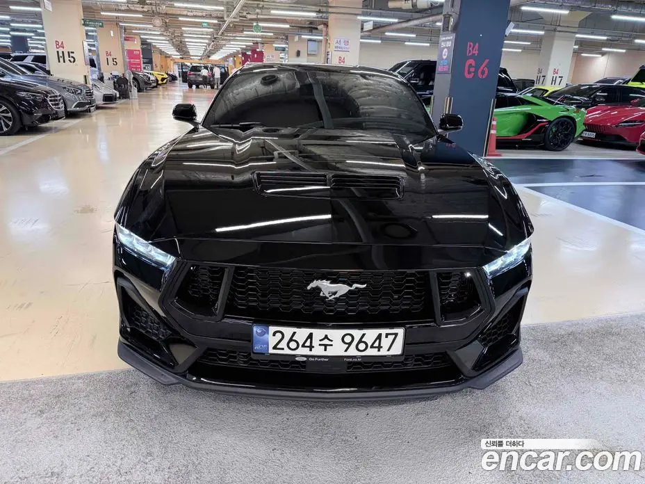 Ford Mustang 2024 5.0 автомат (гидро), фото 3 Ford Mustang 2024 5.0 автомат (гидро), фото 3
