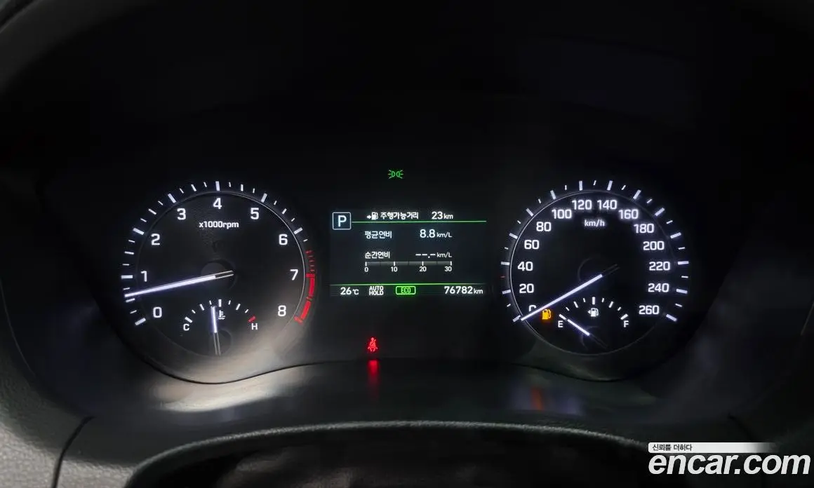 Genesis G80 2017 3.3 автомат (гидро), фото 11 Genesis G80 2017 3.3 автомат (гидро), фото 11