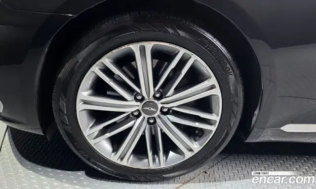 Genesis G80 2017 3.3 автомат (гидро), миниатюра 5 Genesis G80 2017 3.3 автомат (гидро), миниатюра 5