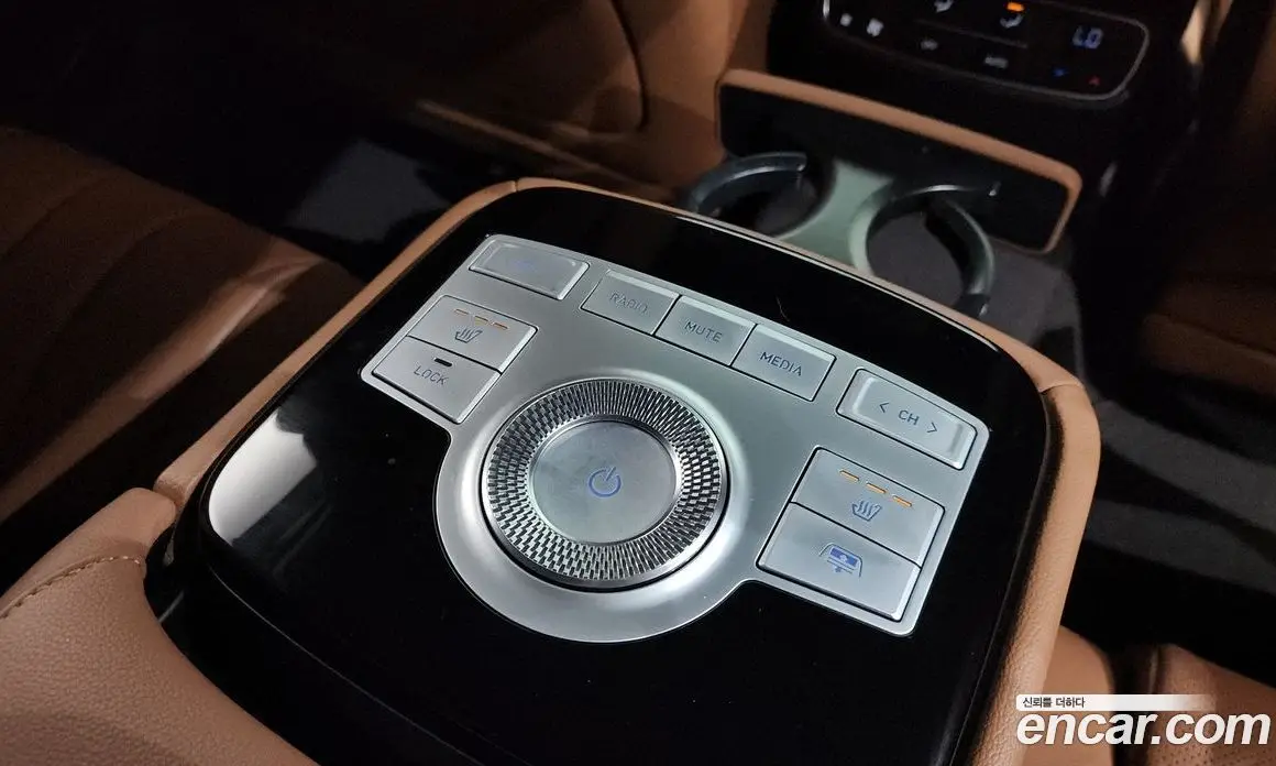 Genesis G80 2020 2.5 автомат (гидро), фото 33 Genesis G80 2020 2.5 автомат (гидро), фото 33