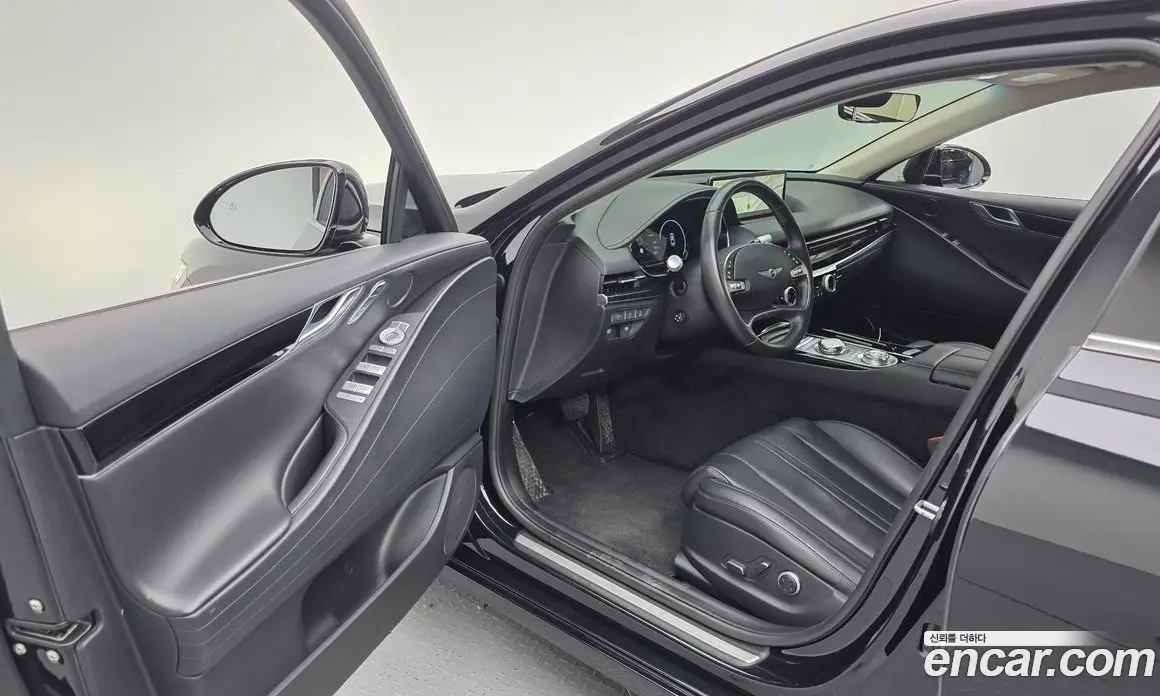 Genesis G80 2023 2.5 автомат (гидро), фото 10 Genesis G80 2023 2.5 автомат (гидро), фото 10