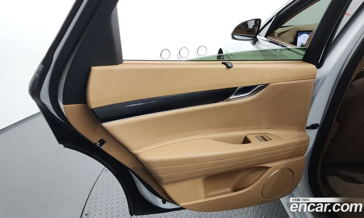 Genesis G80 2024 2.5 автомат (гидро), фото 15