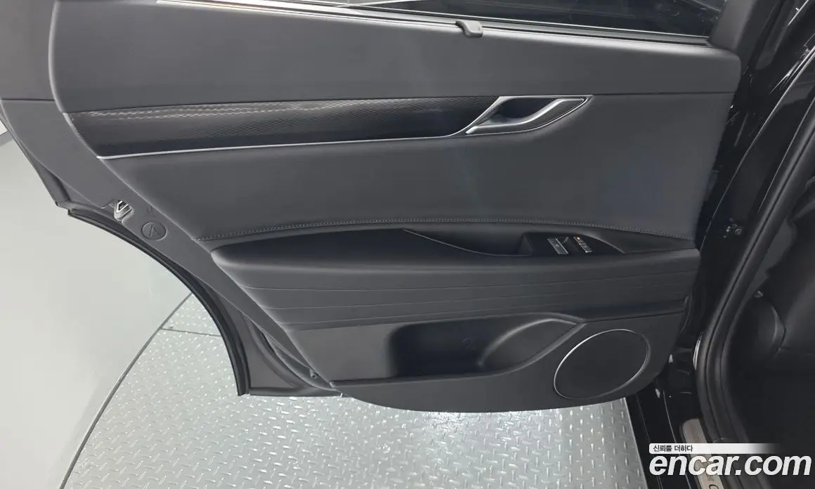 Genesis G80 2026 2.5 автомат (гидро), фото 14 Genesis G80 2026 2.5 автомат (гидро), фото 14