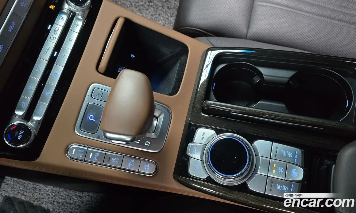 Genesis G90 2020 3.8 автомат (гидро), фото 12 Genesis G90 2020 3.8 автомат (гидро), фото 12