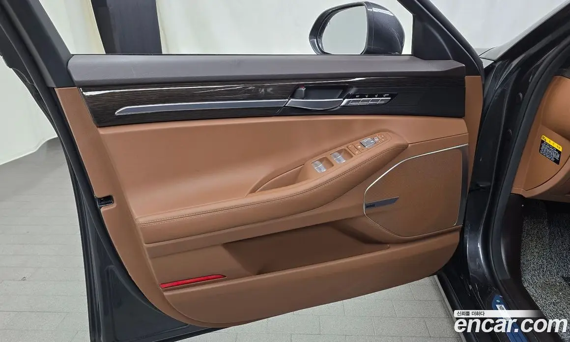 Genesis G90 2020 3.8 автомат (гидро), фото 14 Genesis G90 2020 3.8 автомат (гидро), фото 14