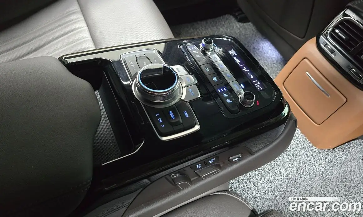 Genesis G90 2020 3.8 автомат (гидро), фото 31 Genesis G90 2020 3.8 автомат (гидро), фото 31
