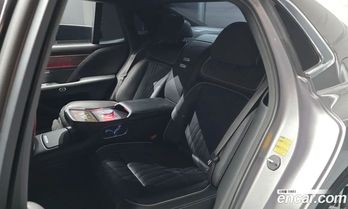 Genesis G90 2022 3.5 автомат (гидро), фото 18 Genesis G90 2022 3.5 автомат (гидро), фото 18