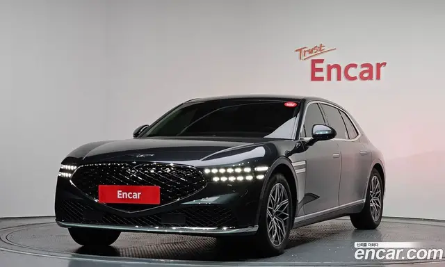 Genesis G90, 2023, 71 932 км