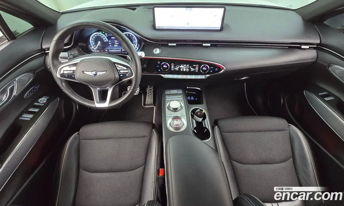 Genesis GV70 2021 2.5 автомат (гидро), фото 10 Genesis GV70 2021 2.5 автомат (гидро), фото 10