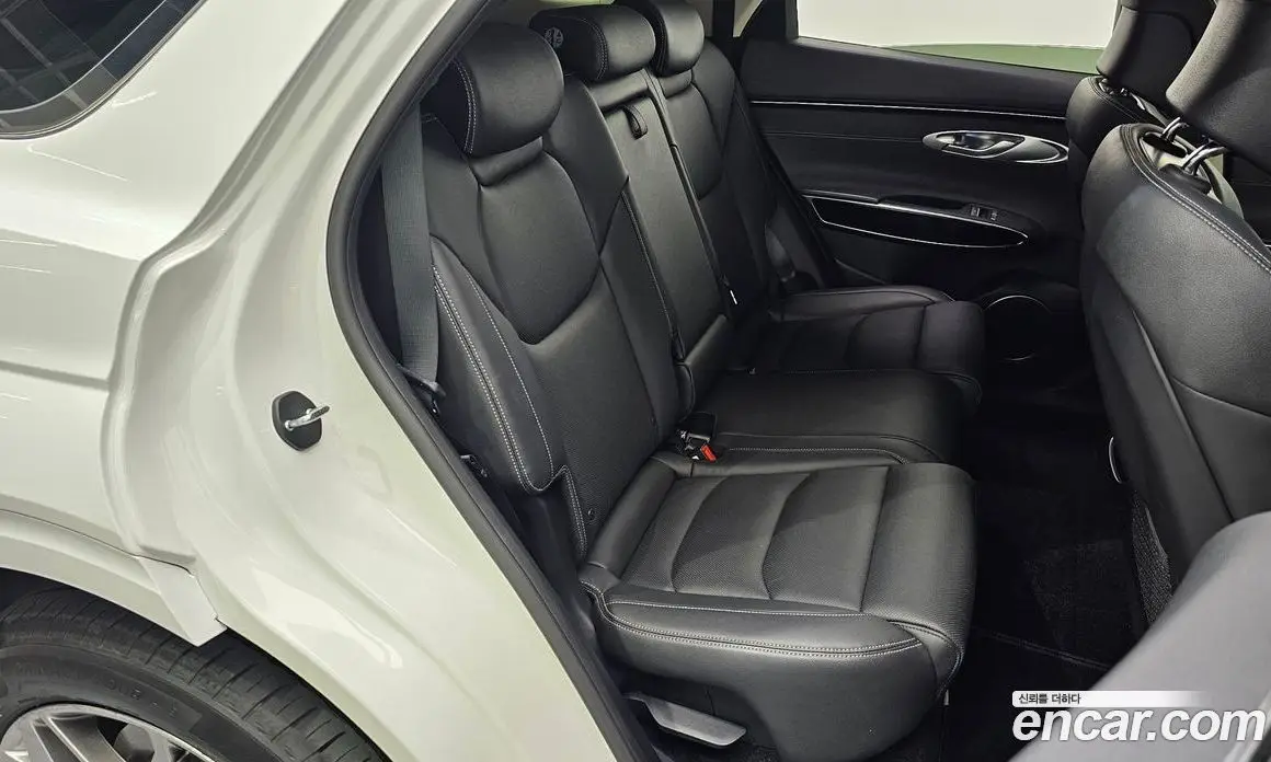 Genesis GV70 2022 2.5 автомат (гидро), фото 17 Genesis GV70 2022 2.5 автомат (гидро), фото 17