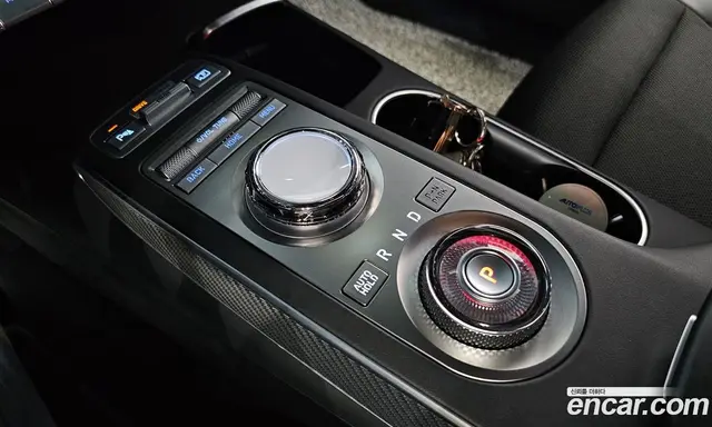 Genesis GV70 2023 2.5 автомат (гидро), миниатюра 12