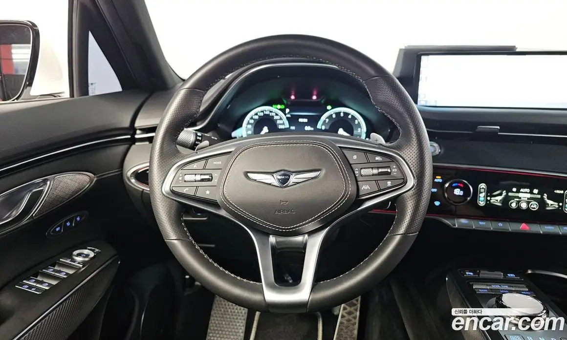 Genesis GV70 2023 2.5 автомат (гидро), фото 18 Genesis GV70 2023 2.5 автомат (гидро), фото 18