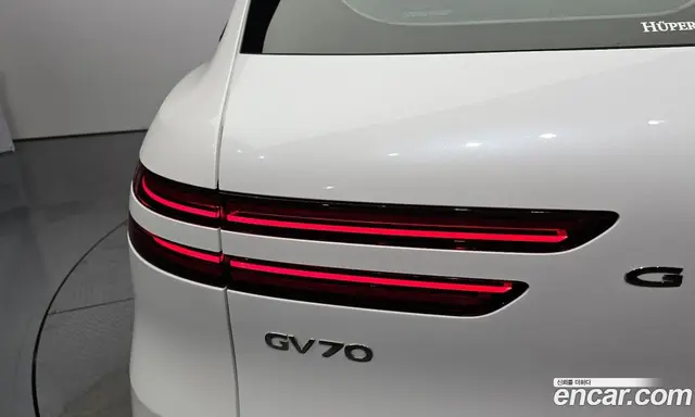 Genesis GV70 2023 2.5 автомат (гидро), миниатюра 9 Genesis GV70 2023 2.5 автомат (гидро), миниатюра 9