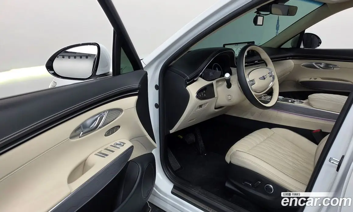 Genesis GV70 2024 2.5 автомат (гидро), фото 13 Genesis GV70 2024 2.5 автомат (гидро), фото 13