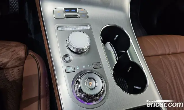 Genesis GV70 2025 2.5 автомат (гидро), миниатюра 12