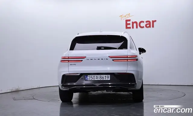 Genesis GV70 2025 2.5 автомат (гидро), миниатюра 4 Genesis GV70 2025 2.5 автомат (гидро), миниатюра 4