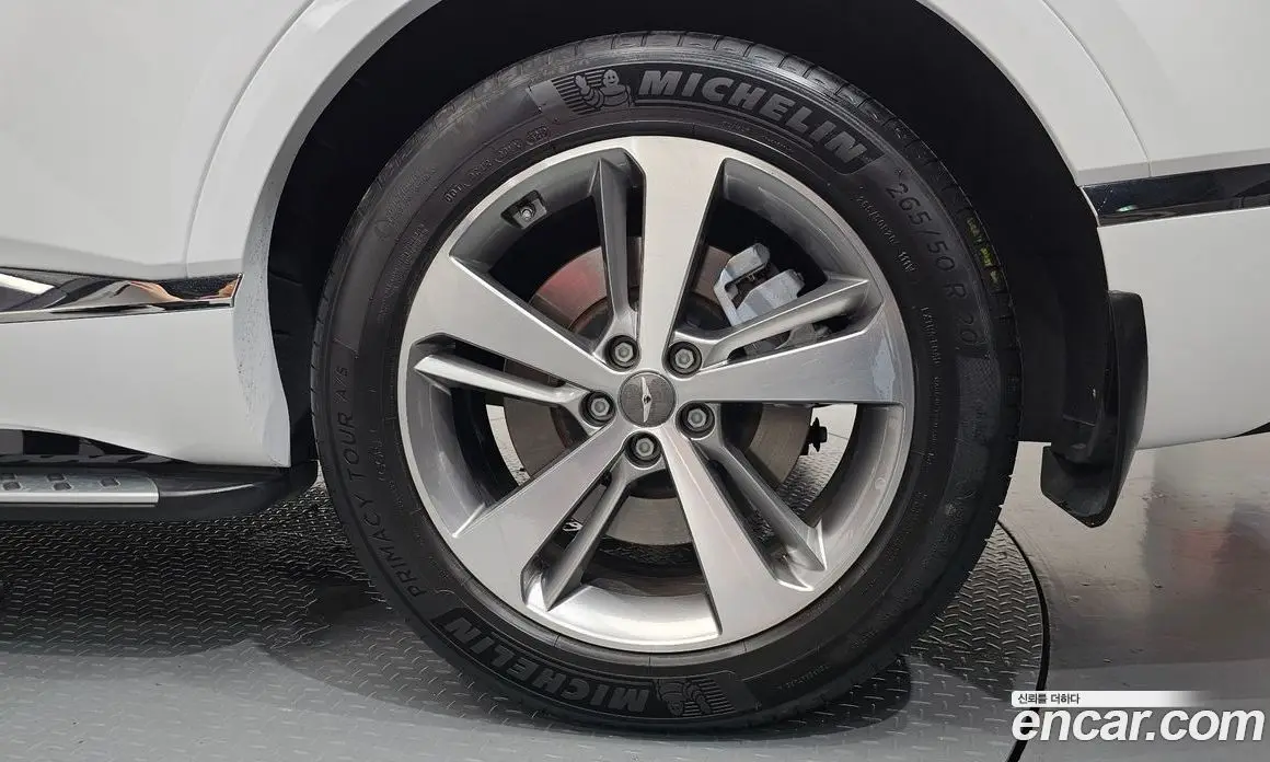 Genesis GV80 2020 2.5 автомат (гидро), фото 7 Genesis GV80 2020 2.5 автомат (гидро), фото 7