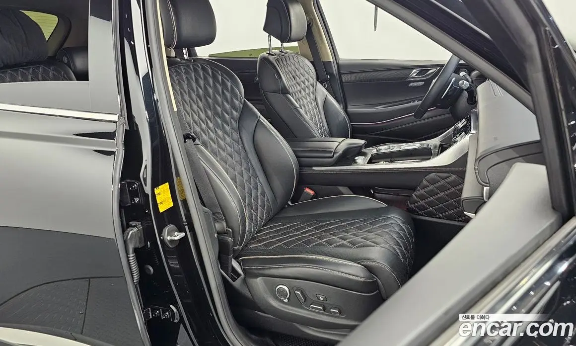 Genesis GV80 2021 2.5 автомат (гидро), фото 12 Genesis GV80 2021 2.5 автомат (гидро), фото 12