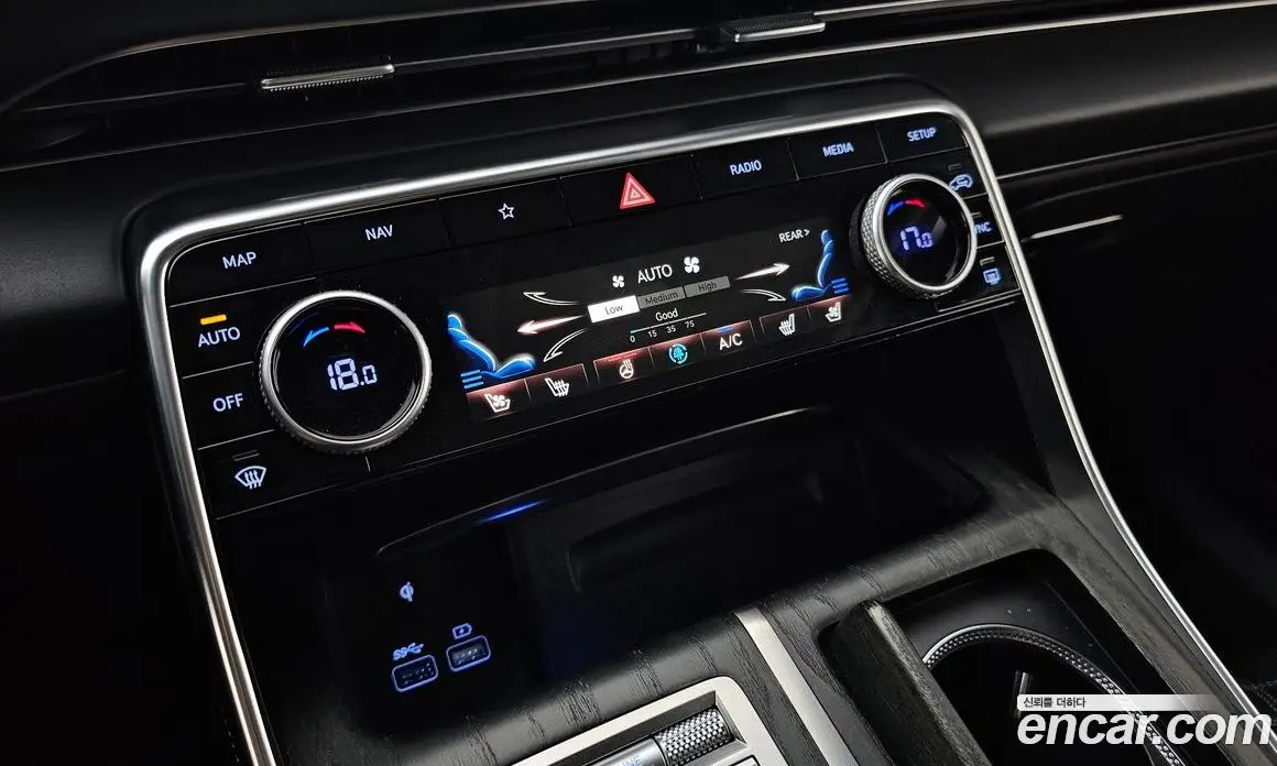 Genesis GV80 2021 2.5 автомат (гидро), фото 18 Genesis GV80 2021 2.5 автомат (гидро), фото 18