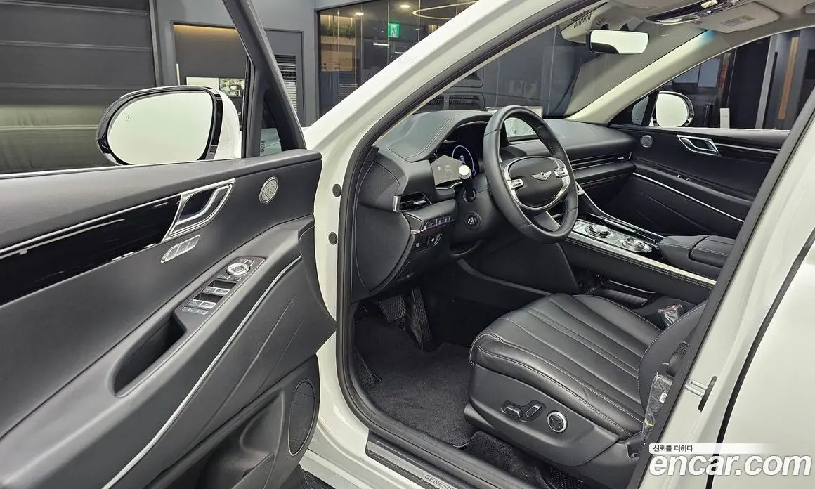 Genesis GV80 2023 2.5 автомат (гидро), фото 13 Genesis GV80 2023 2.5 автомат (гидро), фото 13