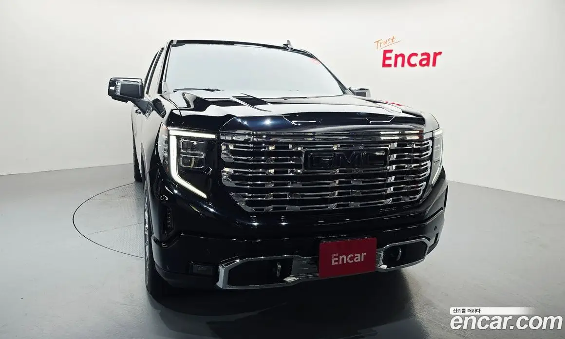 GMC Sierra 2023 6.2 автомат (гидро), фото 3