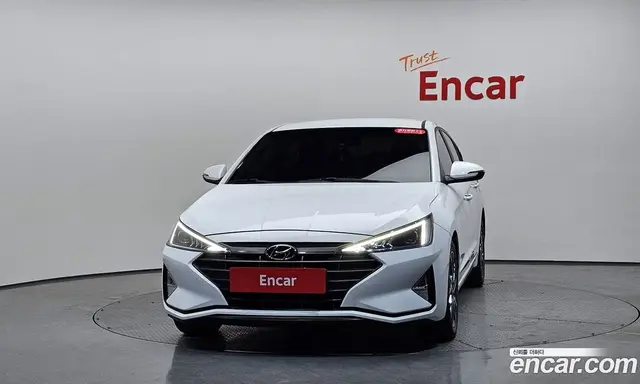 Hyundai Avante 2019 1.6 автомат (гидро), миниатюра 2